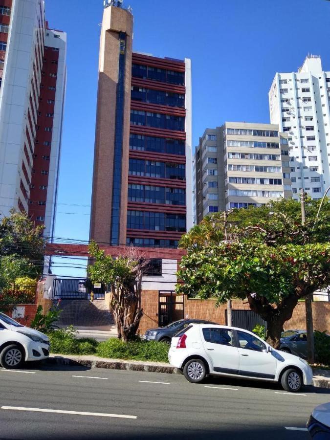 Maravilhoso Apartamento 2 Quartos Com Ofuro Porto Da Barra Salvador Summer Barra Flat المظهر الخارجي الصورة