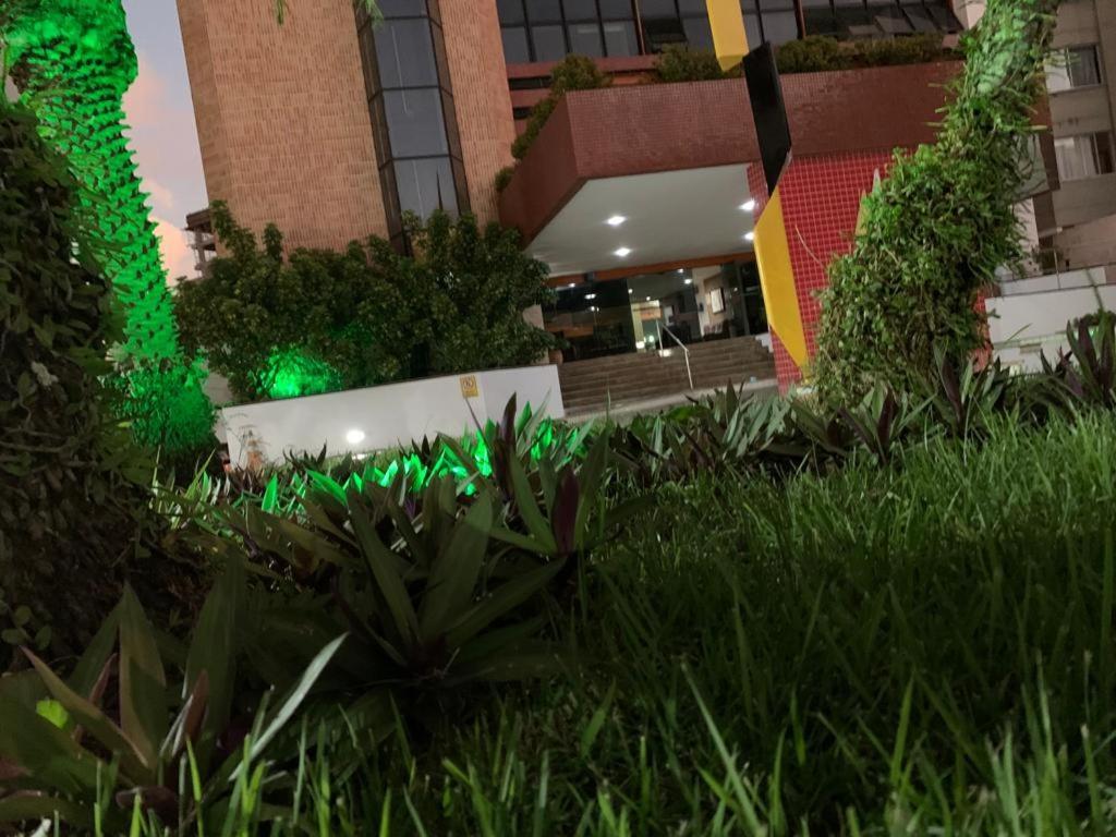 Maravilhoso Apartamento 2 Quartos Com Ofuro Porto Da Barra Salvador Summer Barra Flat المظهر الخارجي الصورة